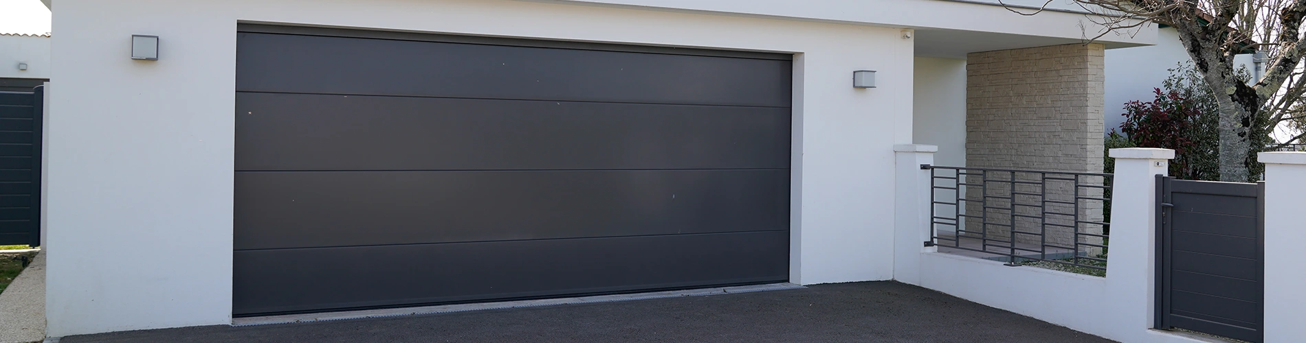 garagedoorserviceguys.com logo